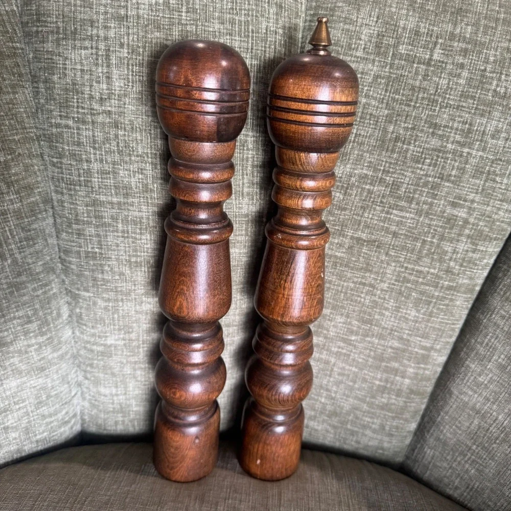 Vintage‎ Dark Wood Salt Shaker and Pepper Mill Set Gailcraft Japan 11 in MCM